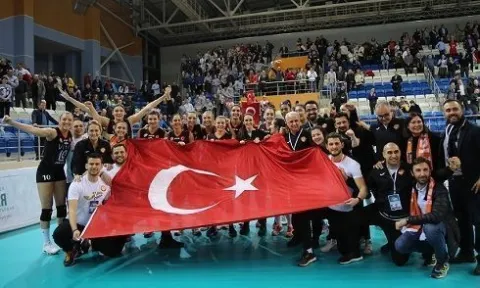 Eczacıbaşı VitrA, CEV Cup Şampiyo......