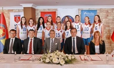 Yeşilyurt'ta Altın Sponsorluk: Altınbaş Üniversitesi