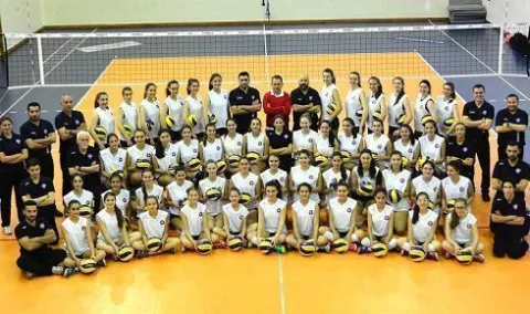 Halkbank Altyapıları Voleybol Festivaline Hazırlanıyor