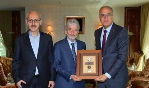 (TVF) Başkanı Mehmet Akif Üstündağ, Ankara Büyükşehir Belediye Başkanı Doç. Dr. Mustafa Tuna’yı Ziyaret Etti