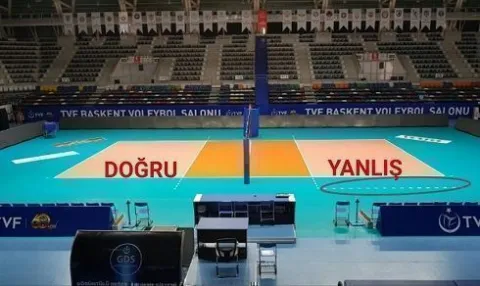 Voleybol Sahasındaki Antrenör (koç) Çizgileri Kaldırıldı
