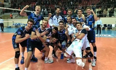 Arkas, Lider  Galatasaray'ın Havasını Bozdu: 3-0