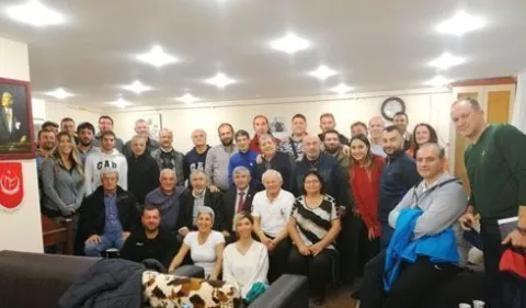 VAD Başkanı Bülent Meriç Antrenörleri Dinledi