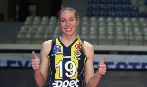 Bulgar  Dobriana Rabadzhieva Fenerbahçe OPET'te
