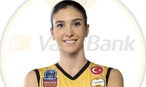 VakıfBank, Pasör Naz Aydemir Akyol İle Sözleşme Yeniledi