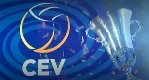 Fenerbahçe Opet ve VakıfBank, CEV Şampiyonlar Ligi yarı final ilk maçında sahaya çıkacaklar.