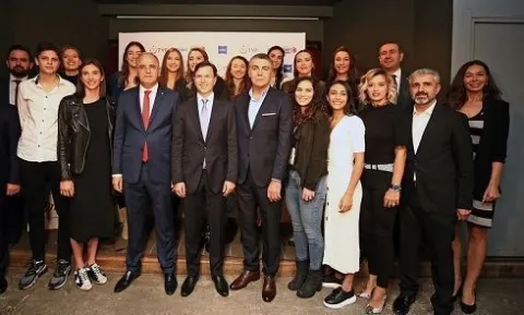 Tankut Turnaoğlu ve Akif Üstündağ ile Sultanlar Yemekte Bir araya Geldi