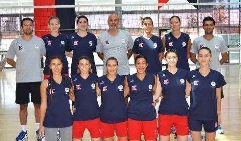 İba Kimya TED Ankara Kolejliler bugün ilk antrenmanı ile sezona merhaba dedi.