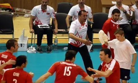 U20 Genç Erkekler Avrupa Voleybol Şampiyonası İkinci Maçında Belarus'u 3-0 Yendik