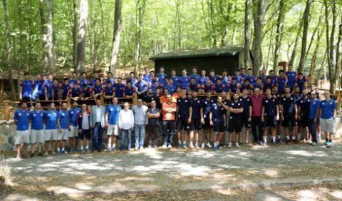 İstanbul BŞB Voleybolcularına Belgrad Ormanı'nda Mangal Partisi