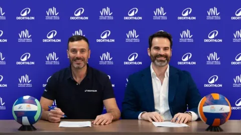 Decathlon ve Volleyball World’ten İş Birliği: Voleybol Milletler Ligi Özel Koleksiyonu Geliyor