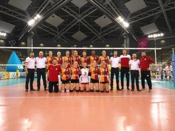 Galatasaray Polonya'nın Lodz Takımını Rövanşta da yenerek Yarı Finale Çıktı