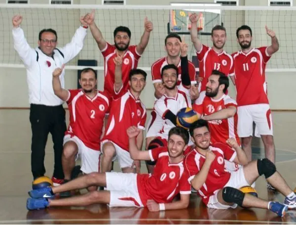 Doğuş Üniversitesi Voleybolda Şampiyon