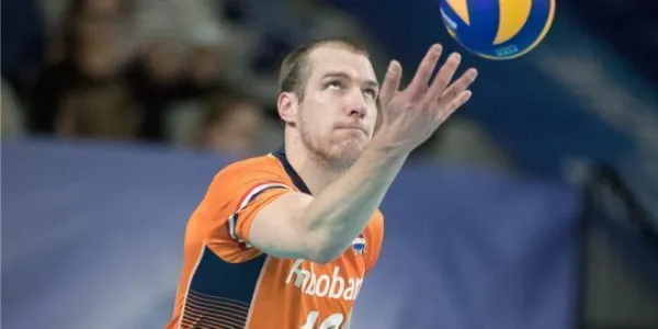 Fenerbahçe Paris Volley’de forma giyen Wouter TER MAAT’ı renklerine bağladı.