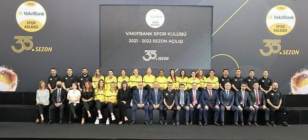 VakıfBank'ta 35'inci sezonun perdesi yeni zaferler için açıldı