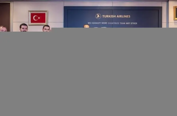 THY, Ankara'da 29 özel çocuğu ilk kez uçağa bindirdi