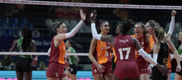Galatasaray Daikin Nilüfer Belediyespor Eker'i 3-0 yendi