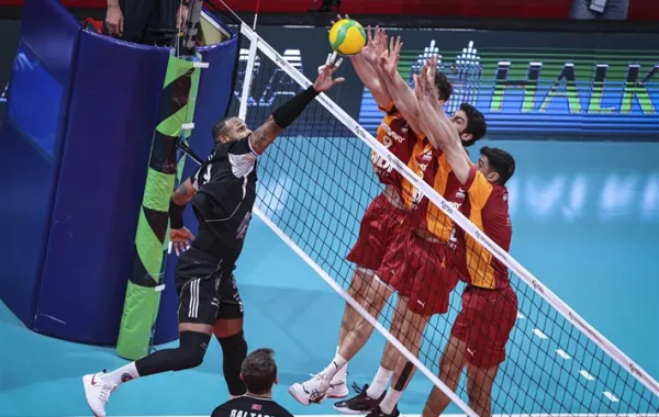 Halkın Efeleri, CEV Şampiyonlar Ligi’nin 2. haftasında Galatasaray HDI İSTANBUL'u 3-2 mağlup etti.