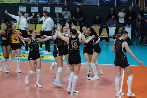 Son şampiyon VakıfBank ligde son 8 sezonda 6. kez finalde