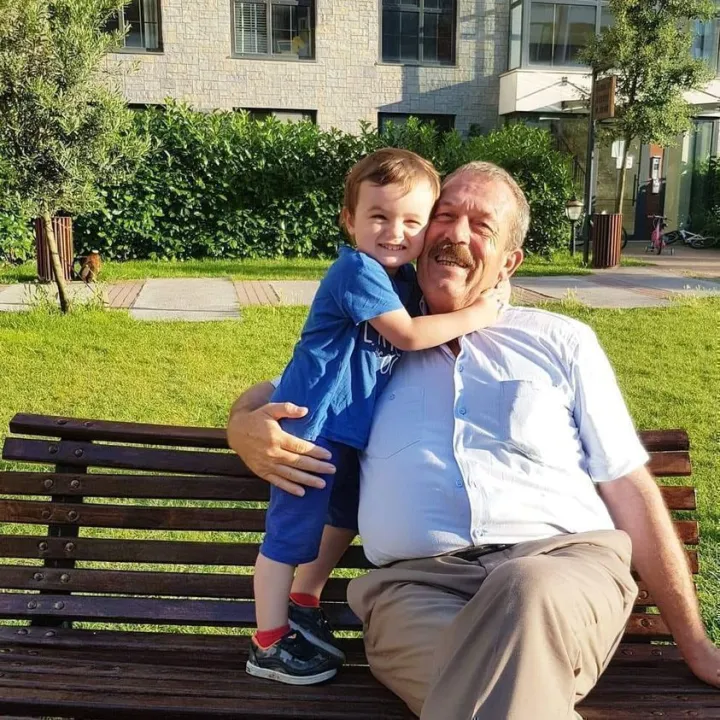 Burhan Felek Spor Salonu'nun emektar emekçisi Ramiz Kayın vefat etti.