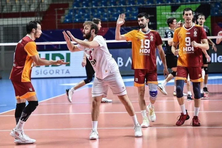 Galatasaray HDI Sigorta Erkek Voleybol Takımı, Avrupa macerasına 3-0’lık galibiyetle başladı.