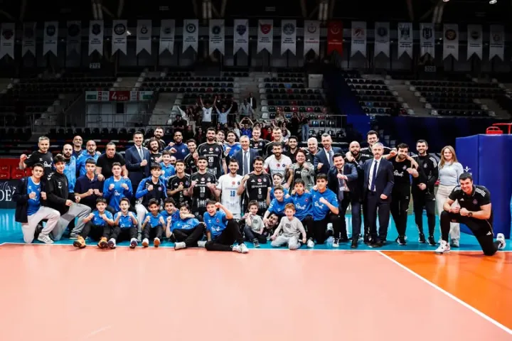 HALKBANK LİGİ ÜÇÜNCÜ TAMAMLADI