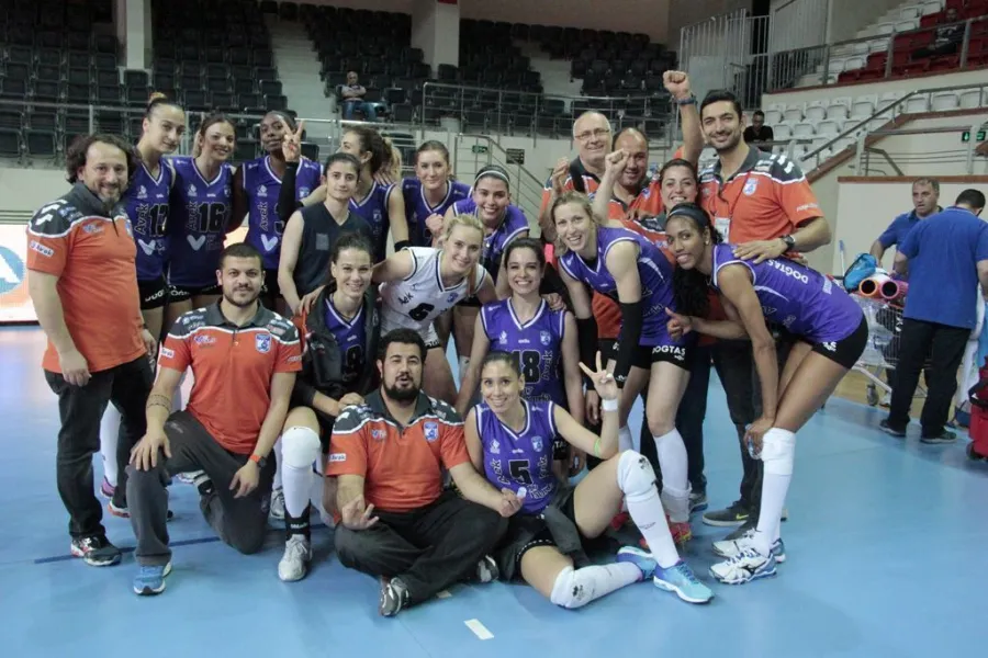 Çanakkale Belediye Spor , Sarıyer'i 3-1 Yendi ve Ligi 6. Sırada Bitirerek Balkan Kupası'na Katılmaya Hak Kazandı.