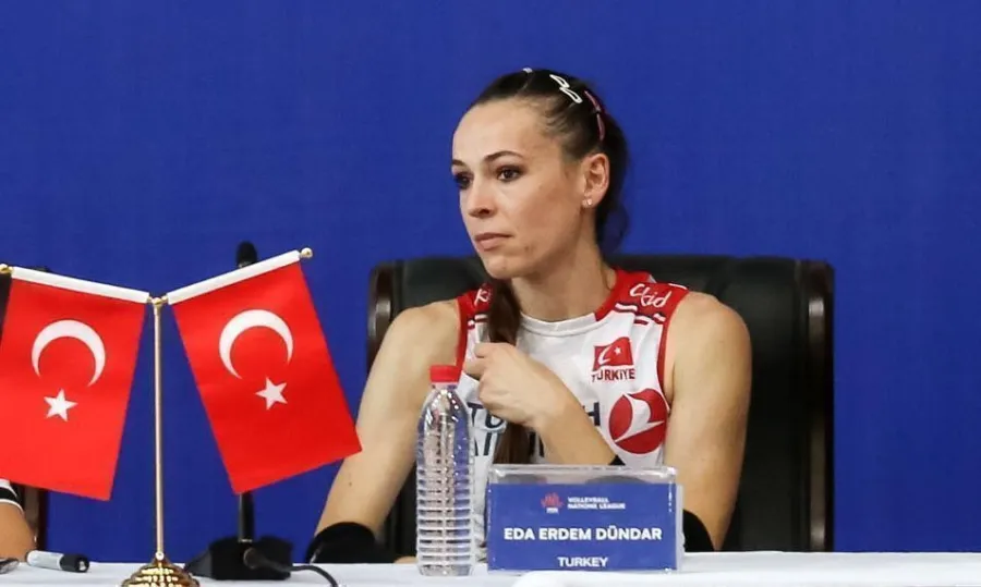 Eda Erdem " Tie-break setinde takım olarak gösterdiğimiz oyun şey inanılmazdı"