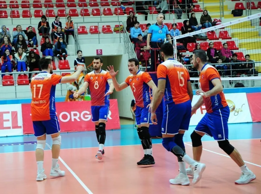 İstanbul BBSK Arkas'a Set Verdi Puan vermedi>: 3-1