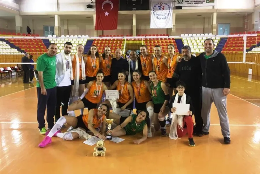 Doğa Koleji Voleybolda Yine Türkiye Şampiyonu