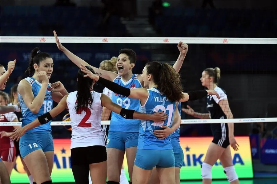 Sultanlar 12. Maçta 10. Galibiyetini Aldı