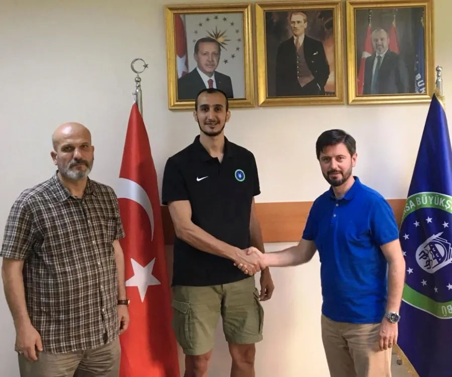 Bursa BBSK'da İbrahim Başaran ile Sözleşme Yenilendi