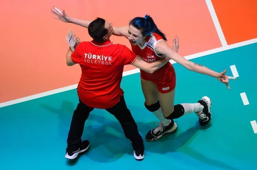 Türkiye- Almanya Dev Final Maçı KANAL D'de