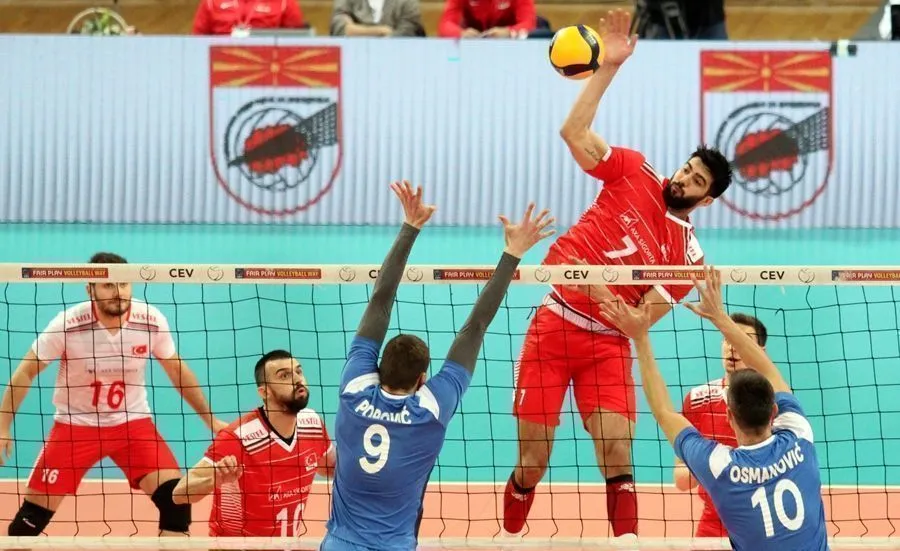 Efeler, Elemelere Bosna Hersek Galibiyetiyle Başladı