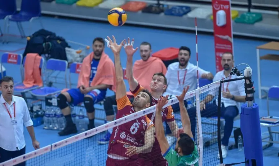 İnegöl Belediyesi Bursa BBSK'yı Yine Yendi : 3-0