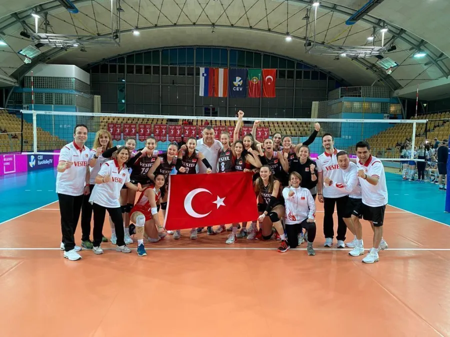 16 Yaş Altı Kız Milli Takımı Avrupa Şampiyonası Finalinde