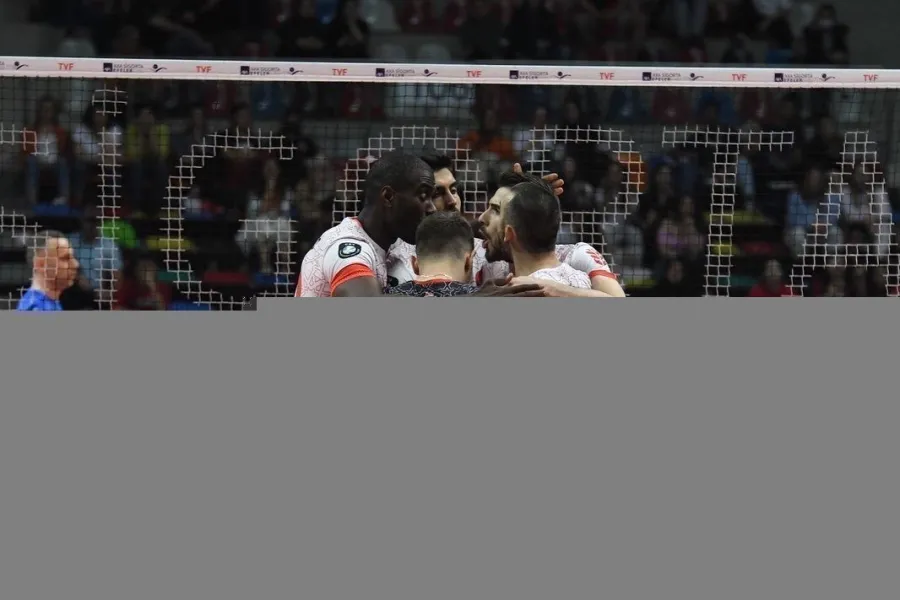 ZİRAAT BANKKART, FİNAL SERİSİNE GALİBİYETLE BAŞLADI