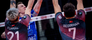 ZİRAAT BANKKART LİG ETABINI LİDER TAMAMLADI